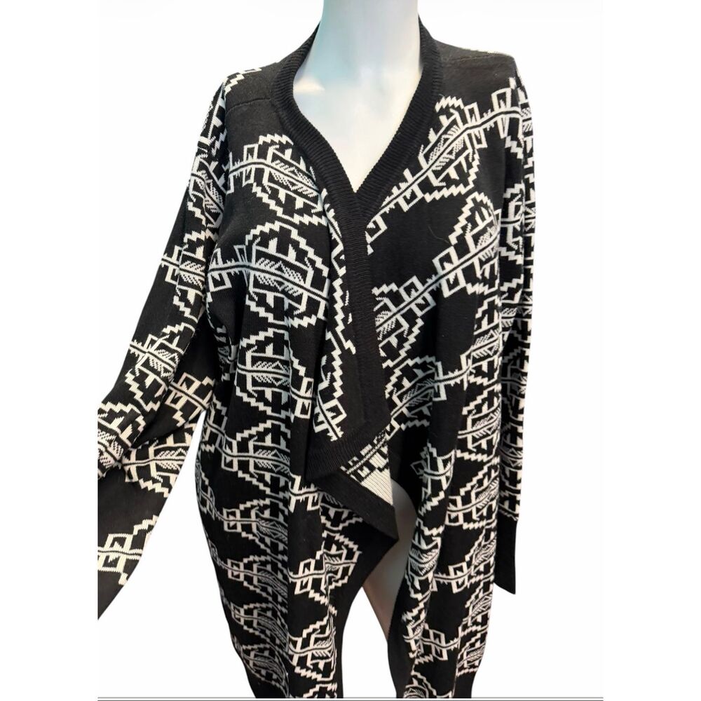 Allegra Black and White Tribal print Open Cardigan Sweater women’s Plus Size 3X - Picture 4 of 8
